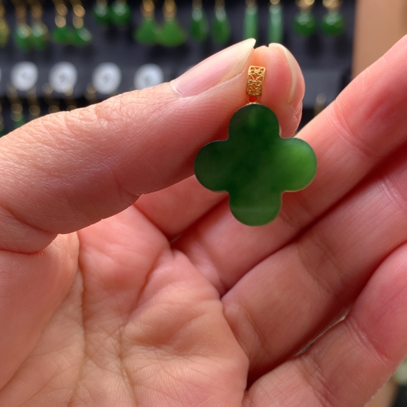 【闪购商品】和田玉吊坠18K金镶嵌J*X