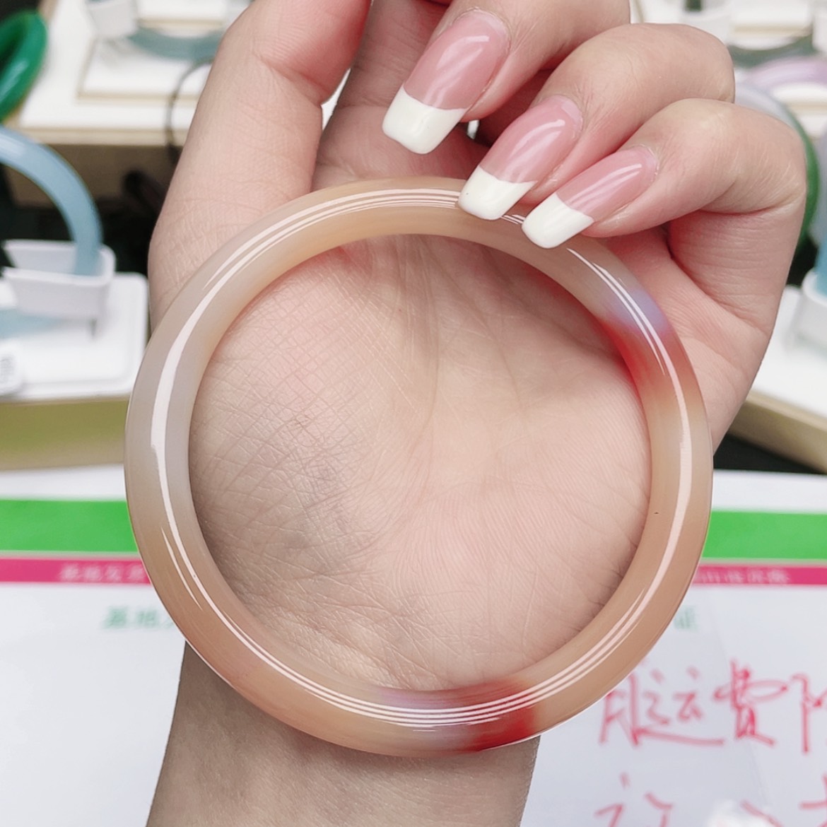 【闪购商品】石英质玉手镯未镶嵌cz2-62
