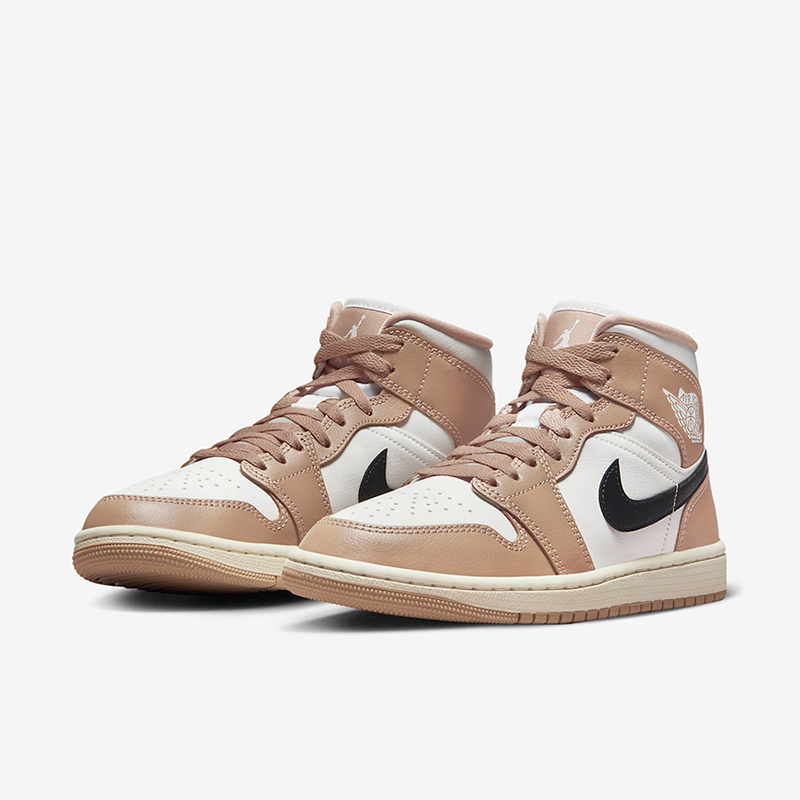 Air Jordan 1 Mid AJ1浅棕褐色 女款中帮休闲板鞋BQ6472-103