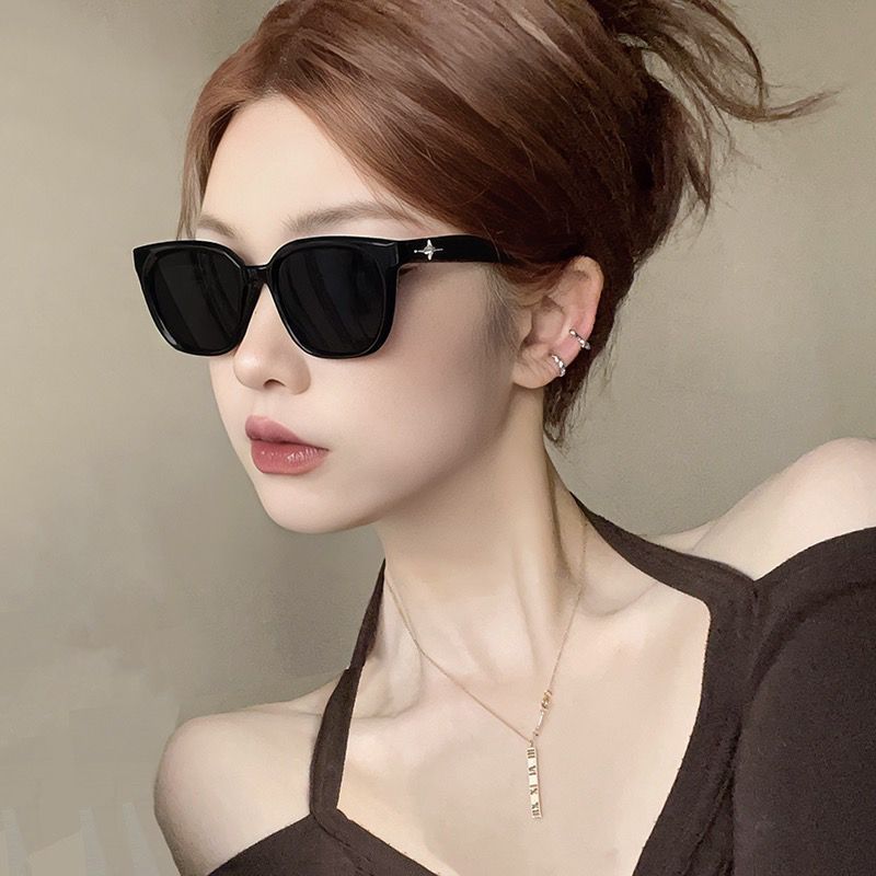 gm新款墨镜女高级感ins网红眼镜酷辣妹显脸小全黑防晒情侣太阳镜