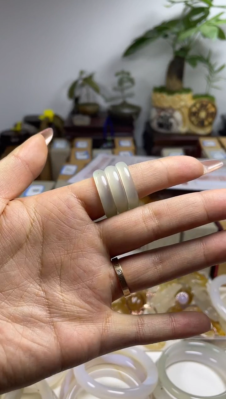 【闪购商品】玛瑙手镯未镶嵌戒指