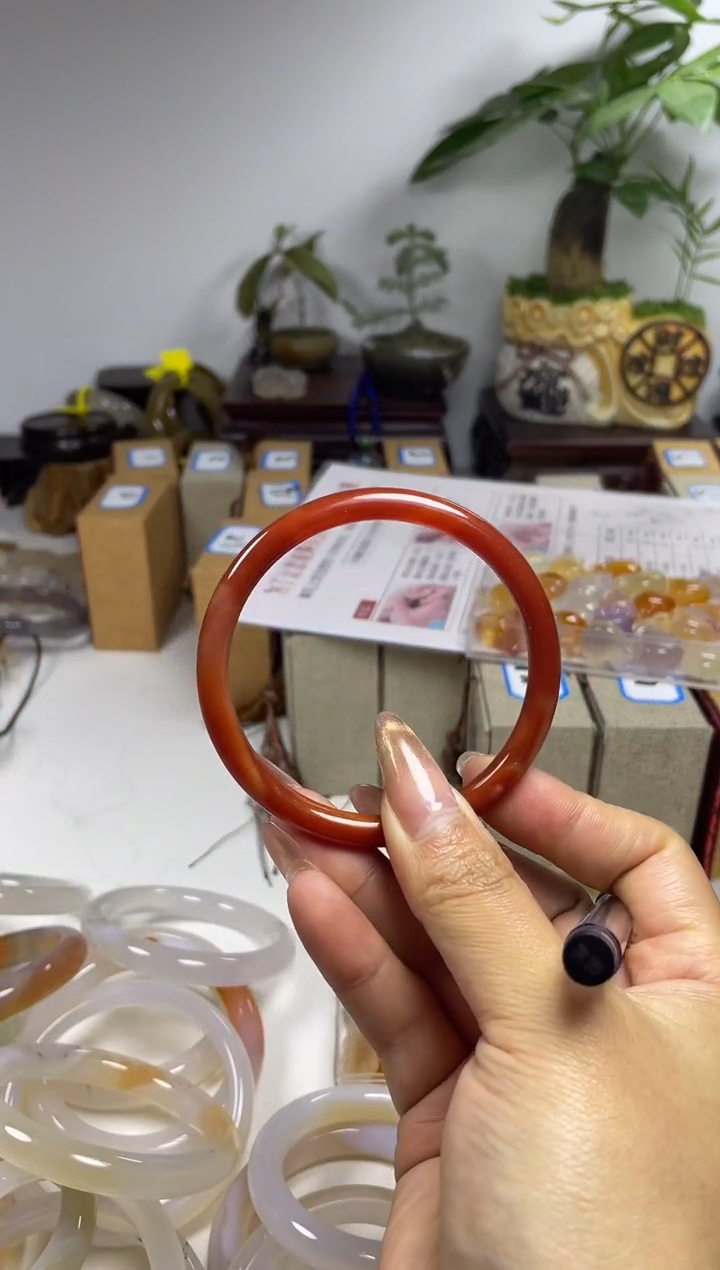 【闪购商品】玛瑙手镯未镶嵌玛瑙