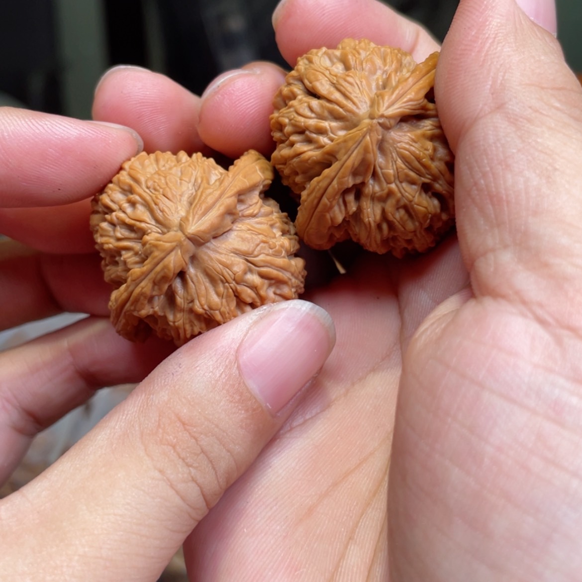 【闪购商品】桃核吊坠