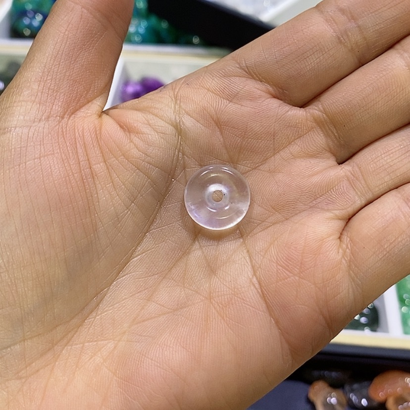 【闪购商品】水晶颈饰未镶嵌