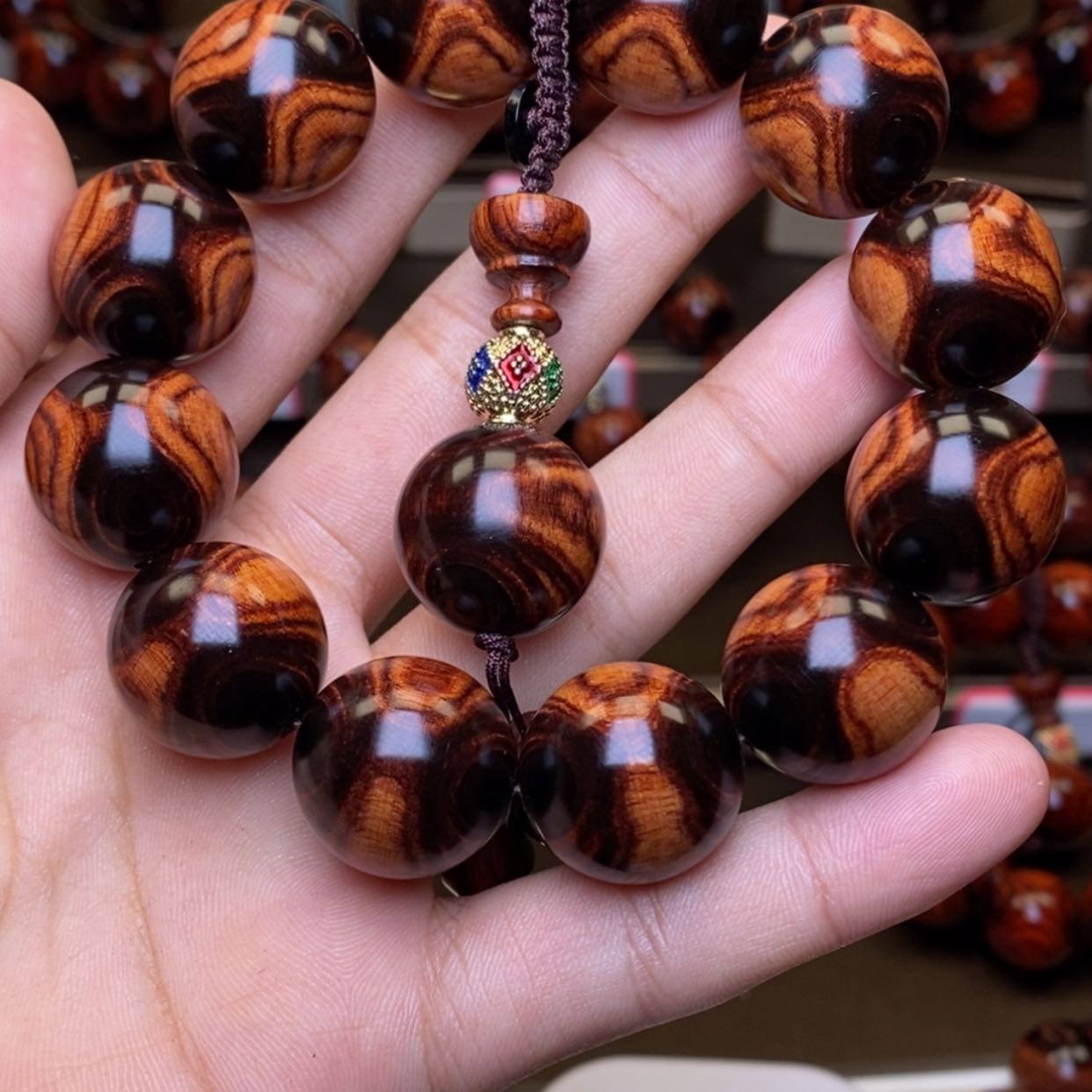 【闪购商品】雕刻木材高**岭