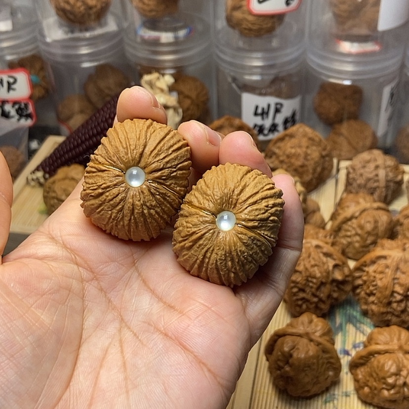 【闪购商品】文玩核桃吊坠子*?