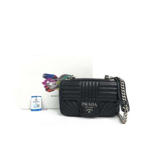 95新/普拉达/妃鱼/橙子精选/箱包/市场价18900/240117CZ0029