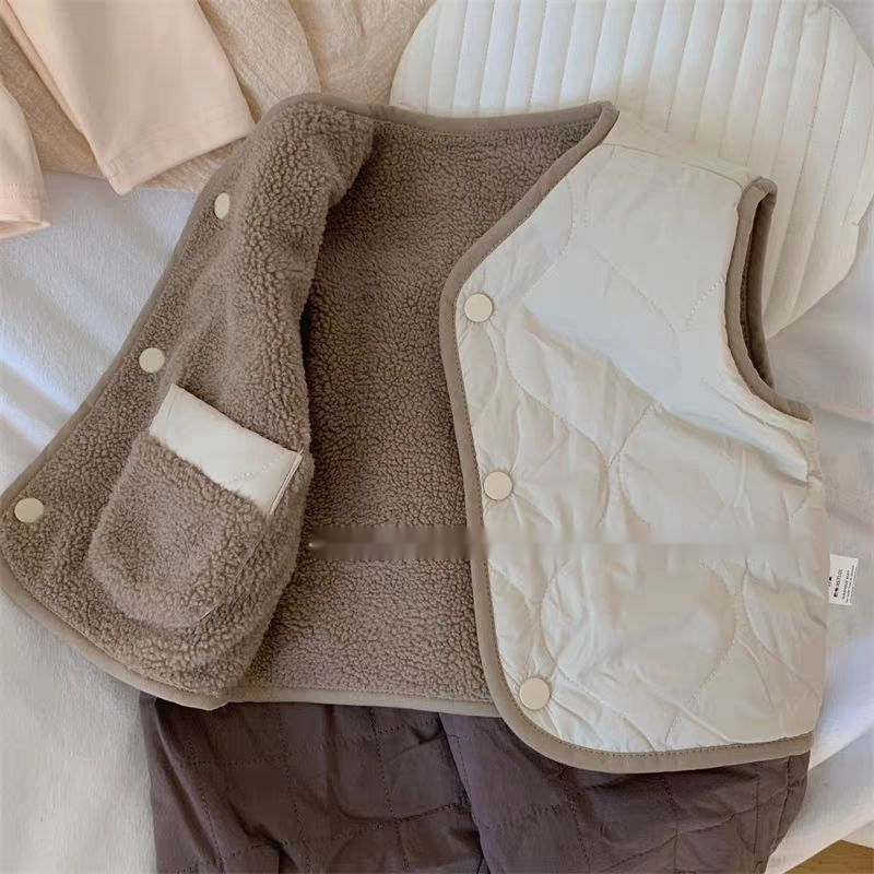 实用两面穿~韩版23男女童马甲马夹背心宝宝夹棉加厚外穿秋冬坎RTT