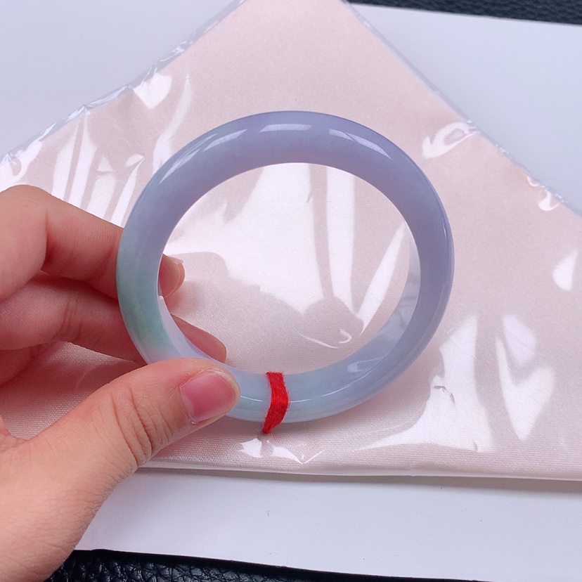 【闪购商品】翡翠手镯未镶嵌L****