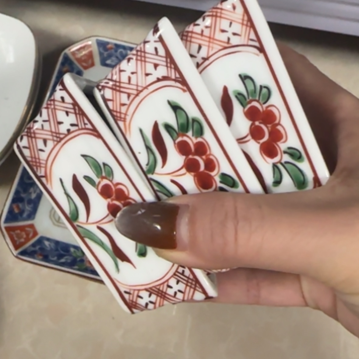 【闪购商品】密胺碗小**?