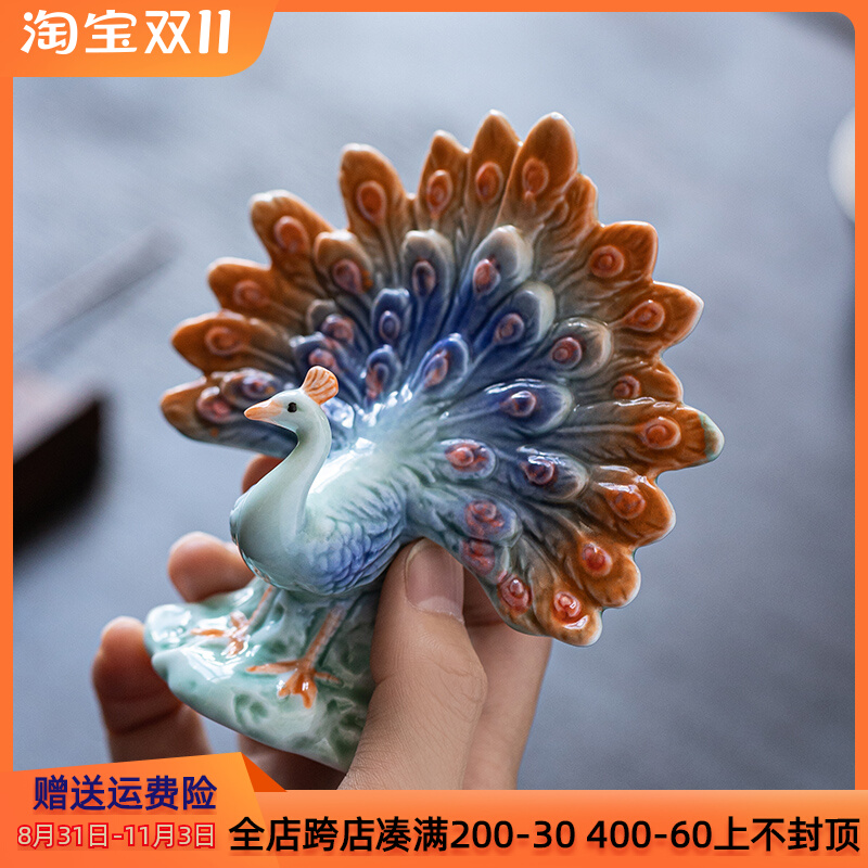 陶瓷孔雀摆件中式创意家居客厅茶室电视酒柜装饰工艺礼品孔雀开屏
