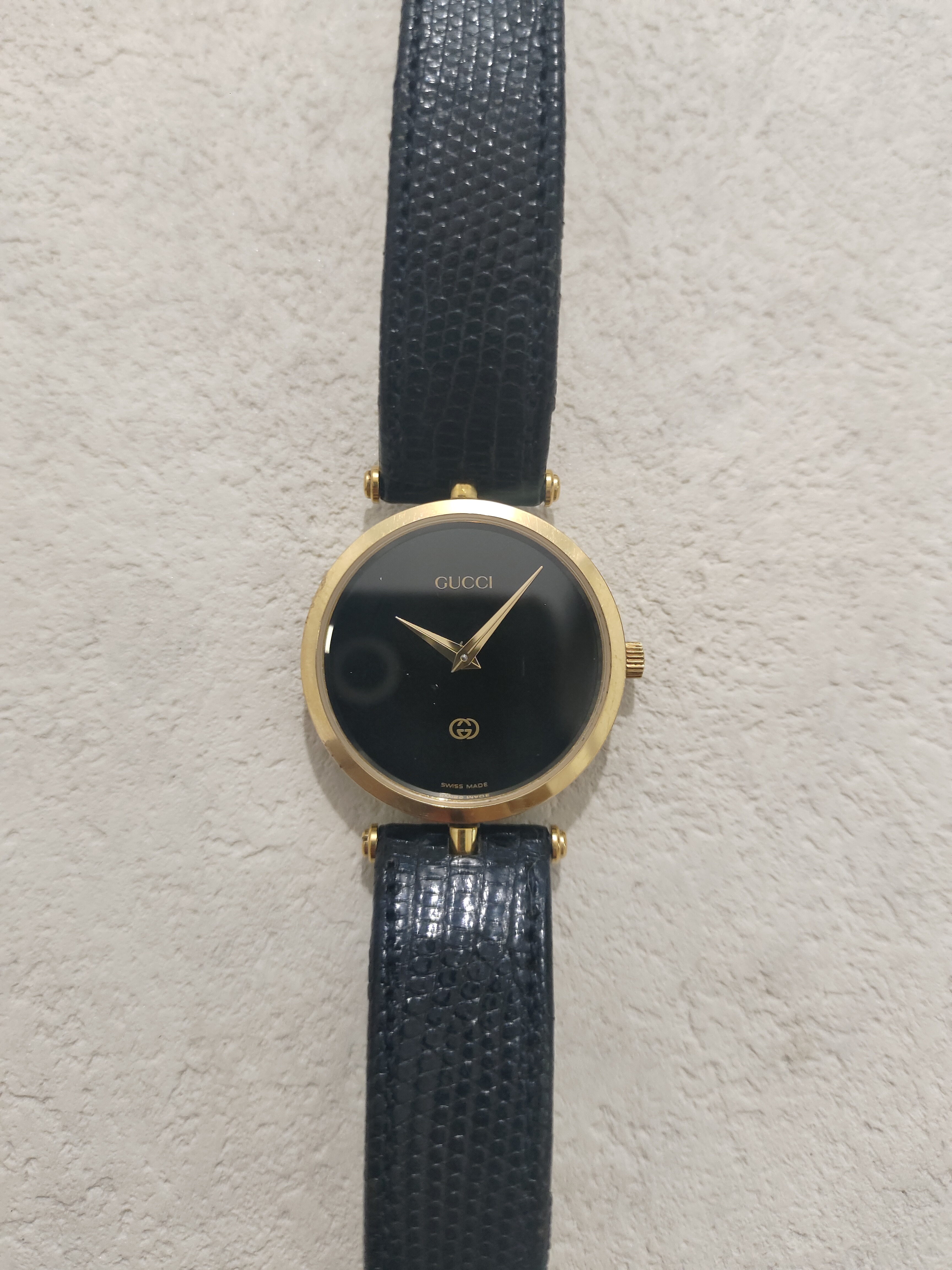 99新 GUCCI/古驰 古驰大盘夹心饼干石英简约时尚女士手表