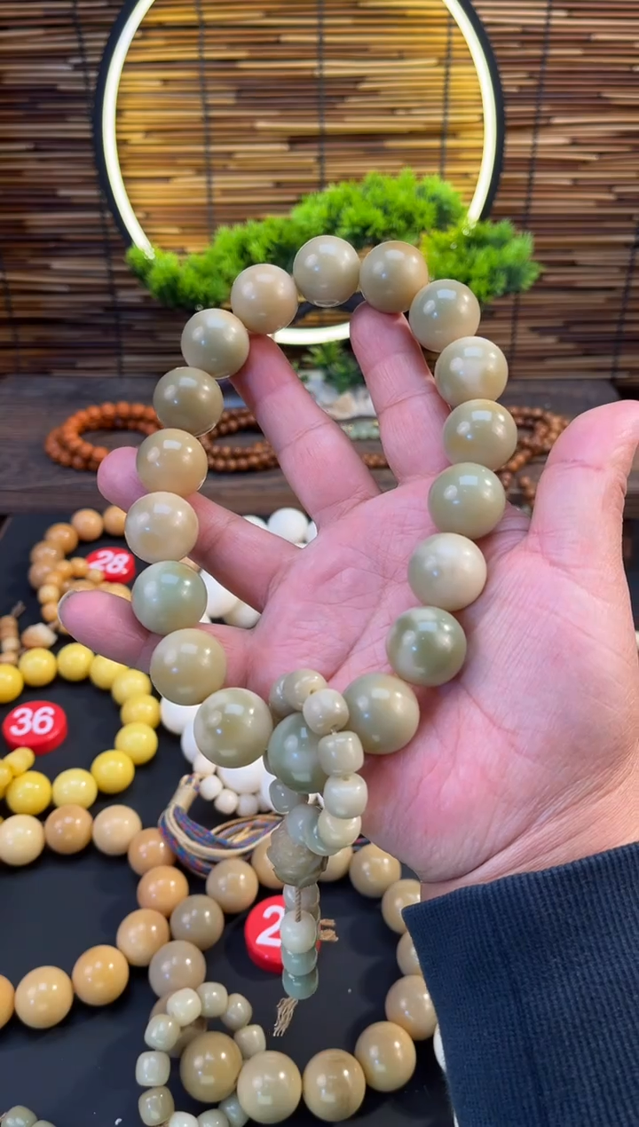 【闪购商品】菩提根/象牙果吊坠飘花18籽
