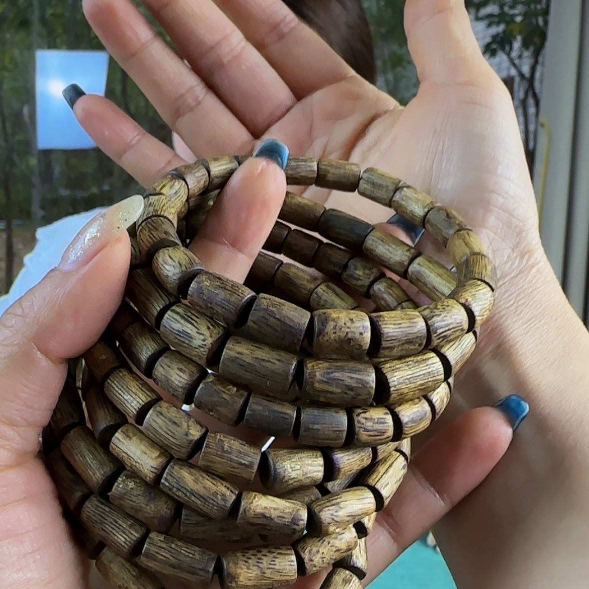 【闪购商品】沉香手串多样性发货1条勺子9963