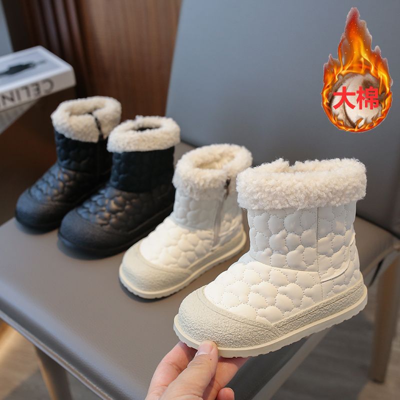 小黄鸭状元儿童雪地靴冬季新款烟筒靴包头大棉雪地棉男女童棉靴潮