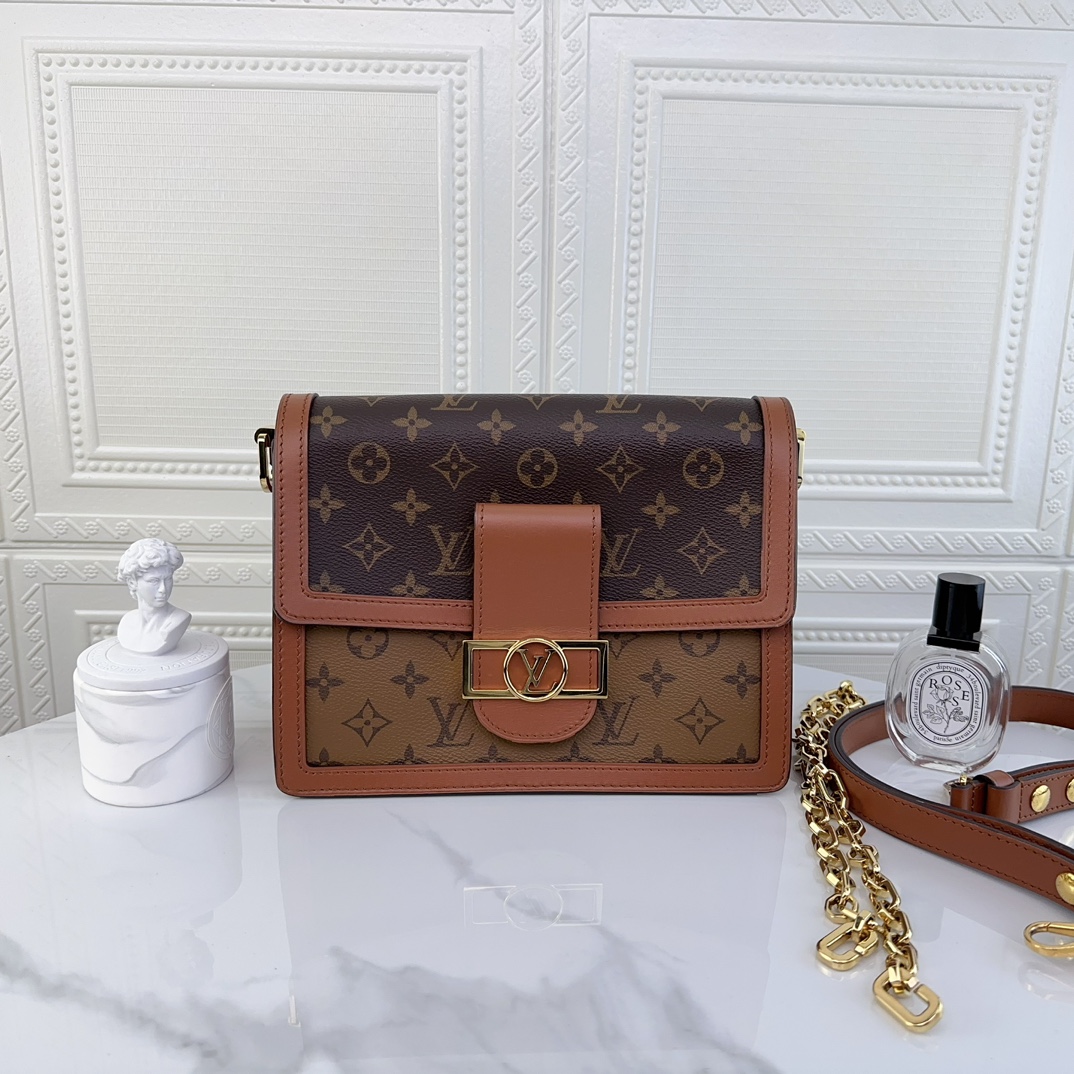 99新 LouisVuitton/路易威登 奢品经典/女士时尚达芙妮单肩包GKD