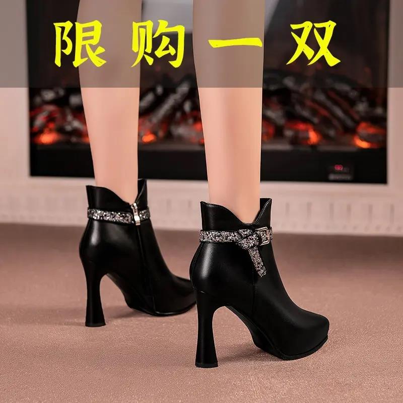 断码女鞋舒适软皮2023秋冬新款高跟短靴女细跟马丁靴防水台厚底