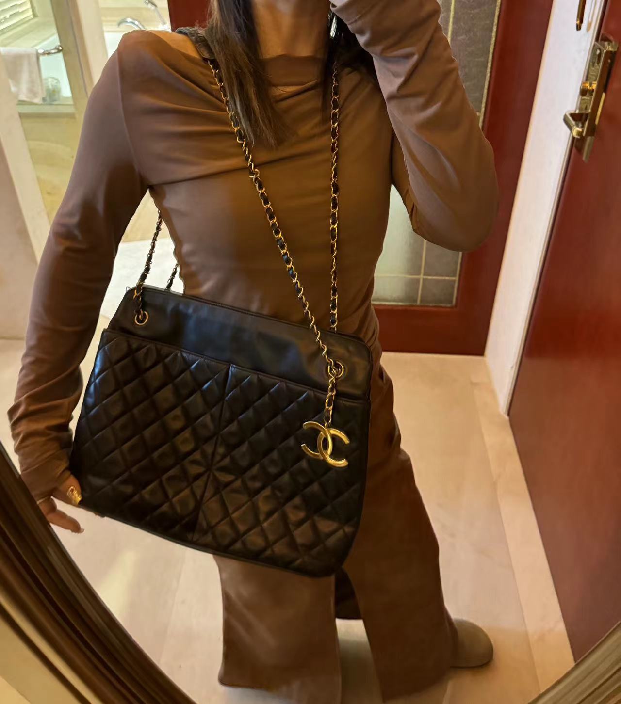 95新  黑黑中古/chanel 黑金 贝嫂 托特包