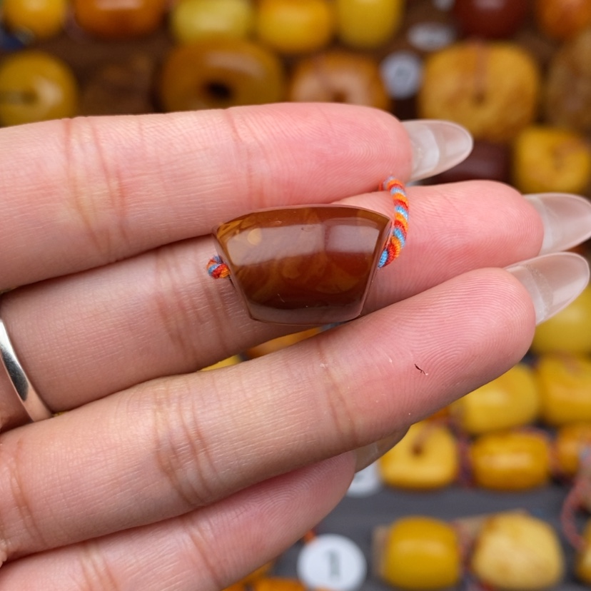 【闪购商品】琥珀裸石未镶嵌6****0