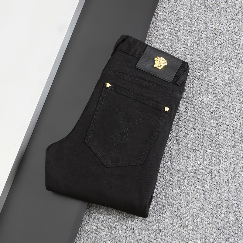 欧洲站男士牛仔裤2023秋冬新款潮牌微章休闲修身高端黑色修身长裤
