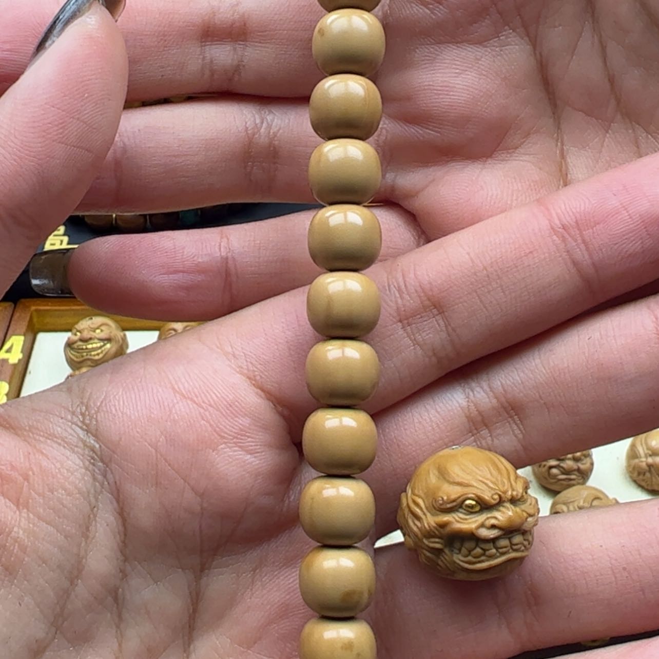 【闪购商品】猴头核桃吊坠文*仁