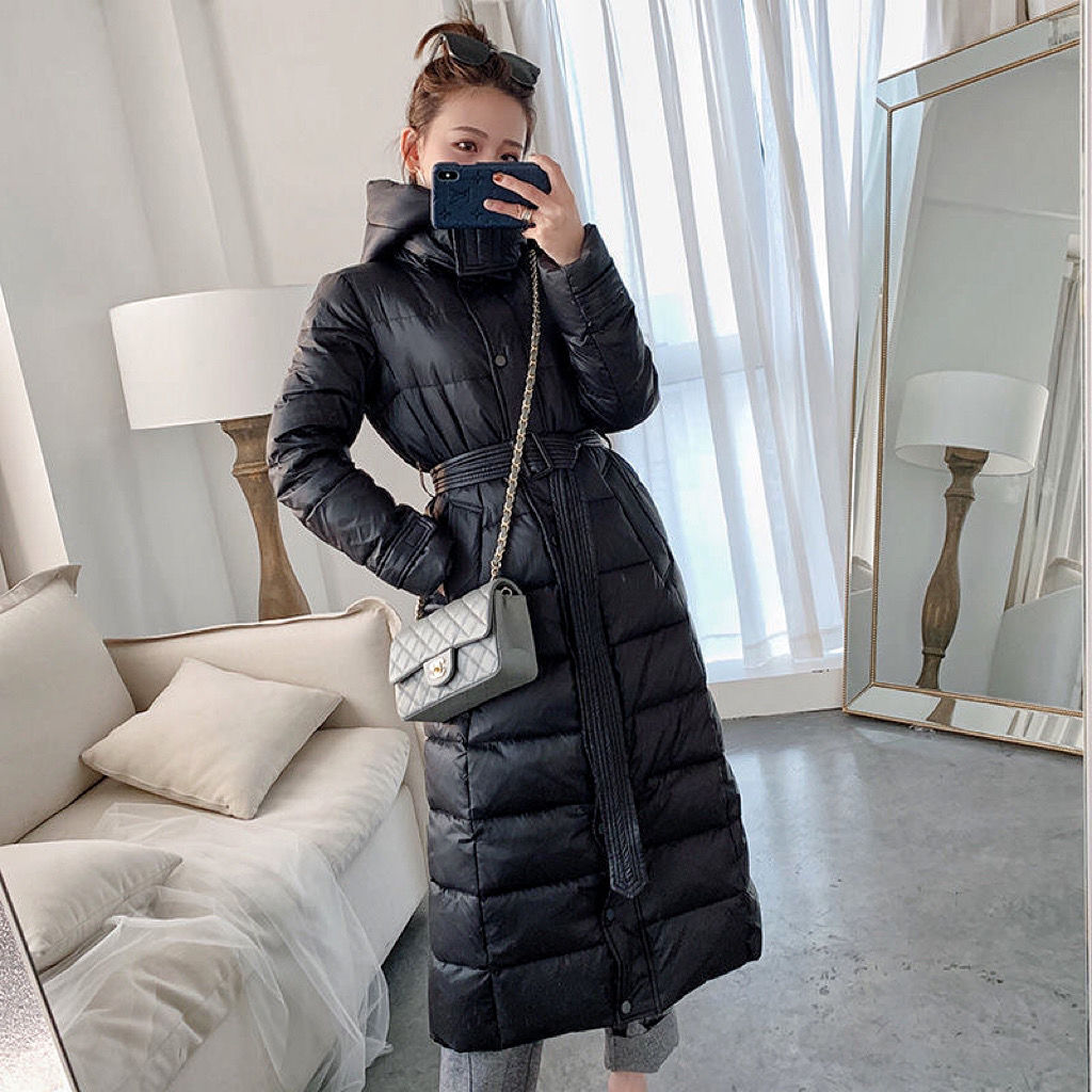 波司登黑色羽绒服女中长款韩版修身显瘦过膝2023新款连帽加厚保暖