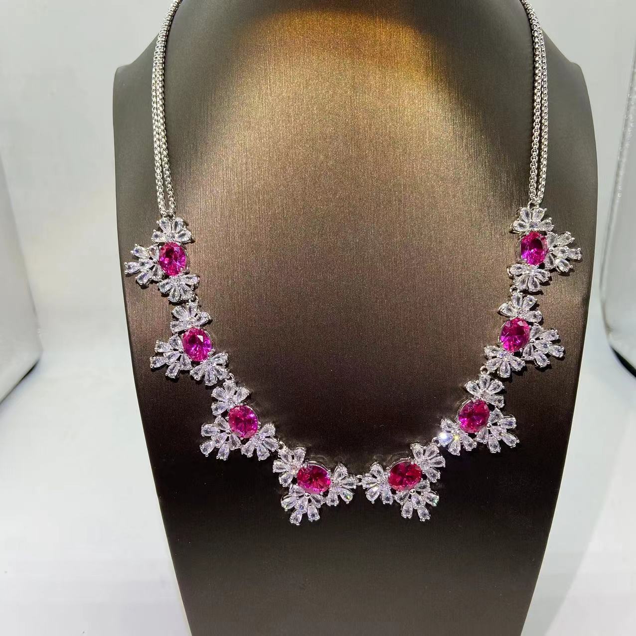 【玫瑰公主 璀璨星光】气质时尚项链XZ115436