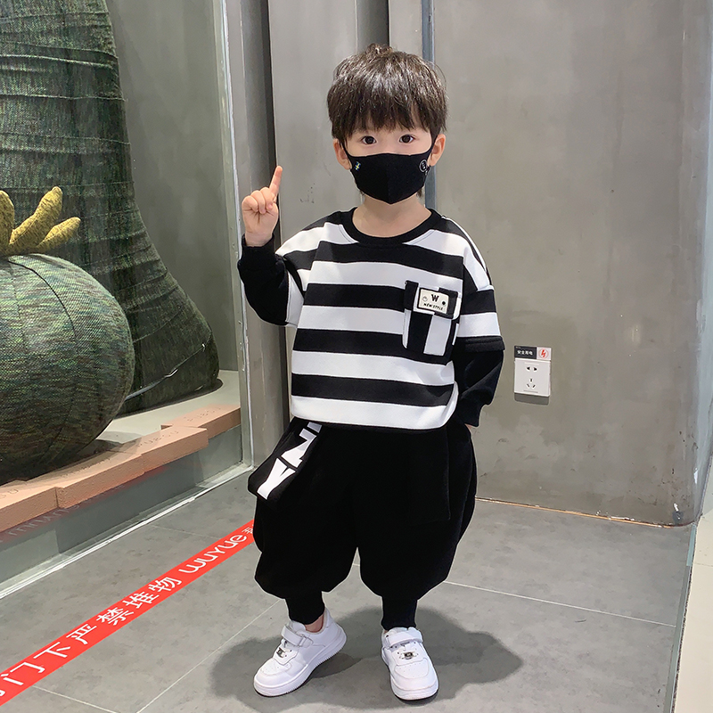 男童秋装条纹长袖套装2023款儿童时髦两件套小孩秋季束口裤童装潮