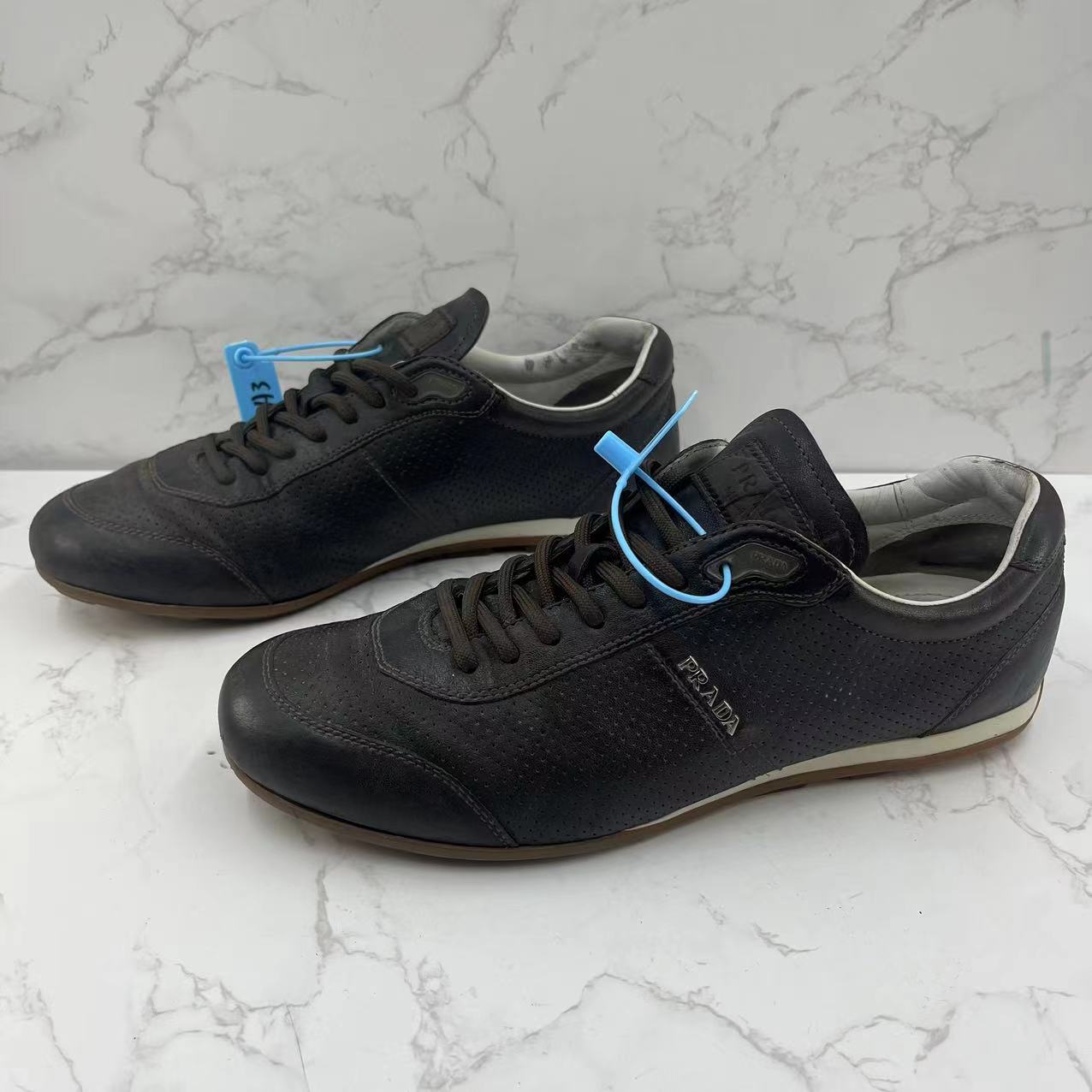 95新 Prada/普拉达 二手男士黑色针孔网面休闲舒适时尚运动鞋41码