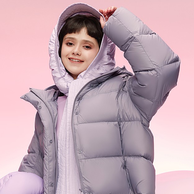 波司登90绒连帽女2023新款运动短款零压系列羽绒服