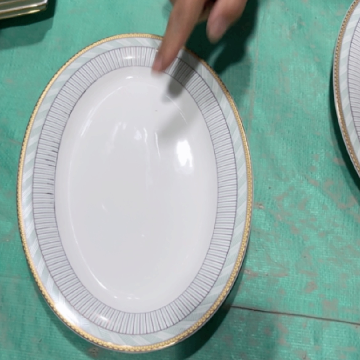 【闪购商品】陶瓷盘t254鱼盘2个瑕疵