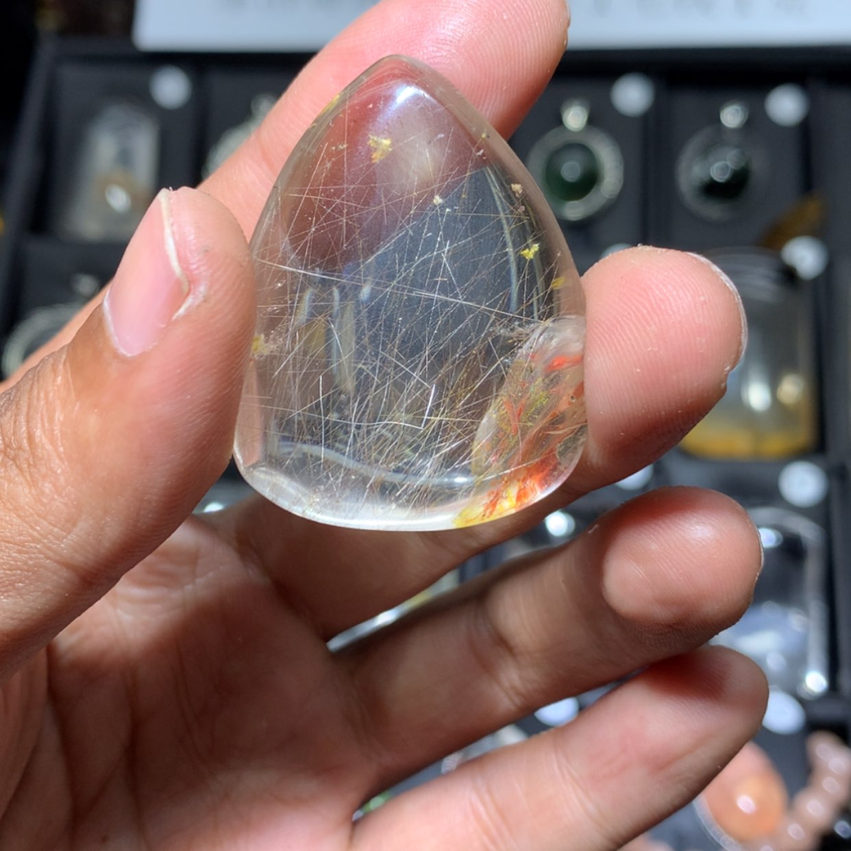 【闪购商品】水晶颈饰未镶嵌
