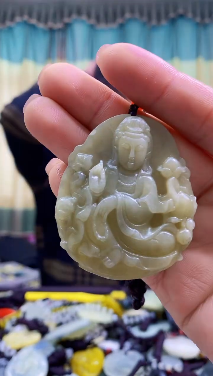 【闪购商品】岫玉吊坠未镶嵌1