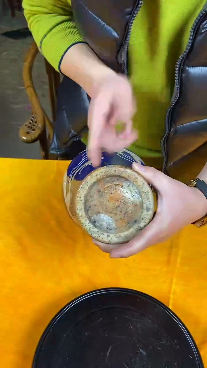 【闪购商品】瓷瓶W22