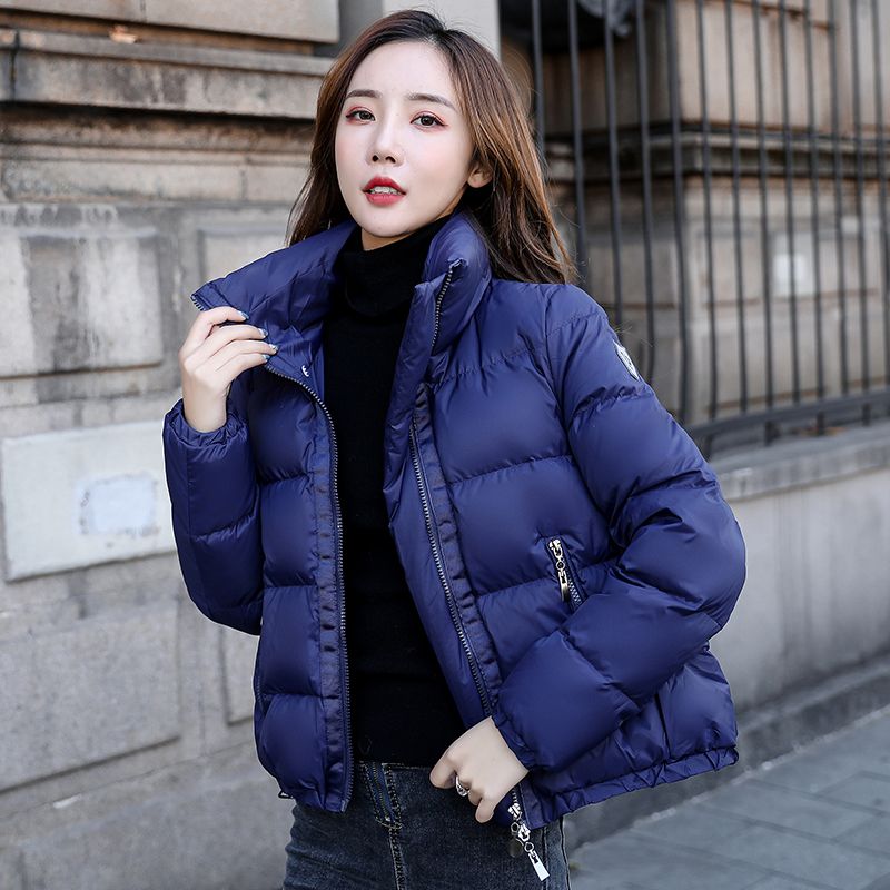 九江短款羽绒棉服女款2023新款冬季轻薄时尚高端奢华克莱因蓝外套