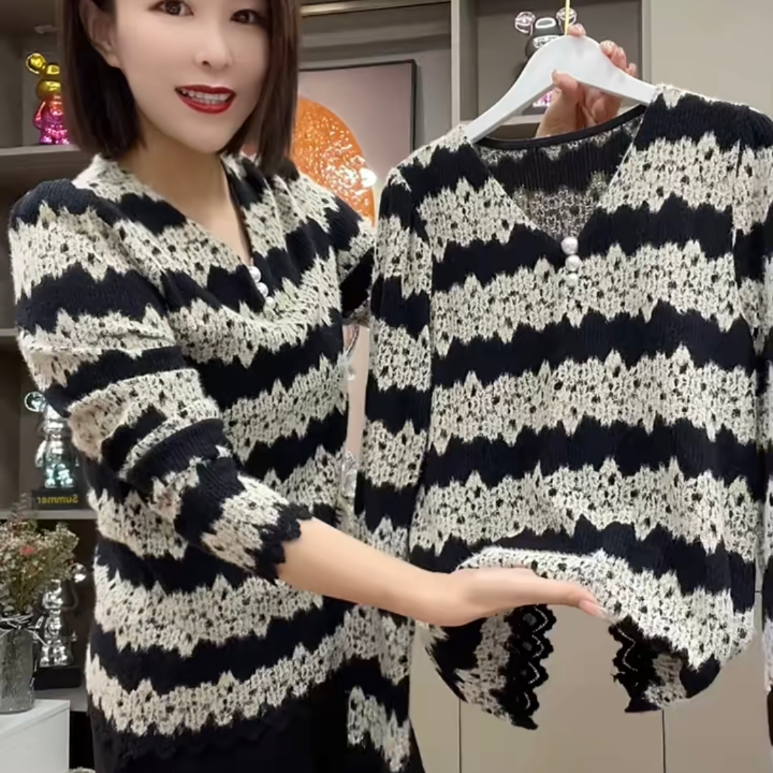 欧货秋冬加厚磨毛V领条纹扣板长袖T恤蕾丝衫时尚小衫上衣百搭896