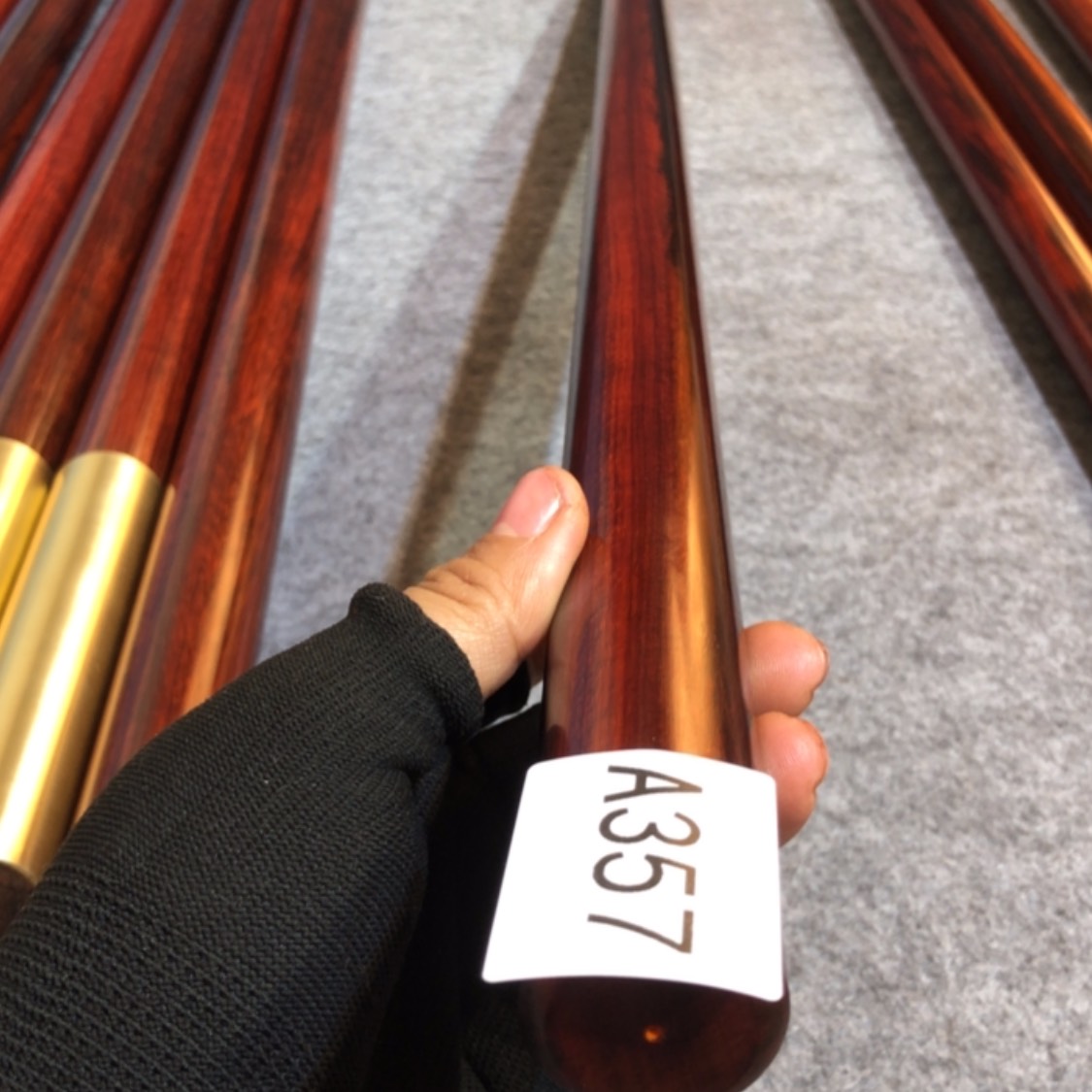 【闪购商品】檀木聚***服A357