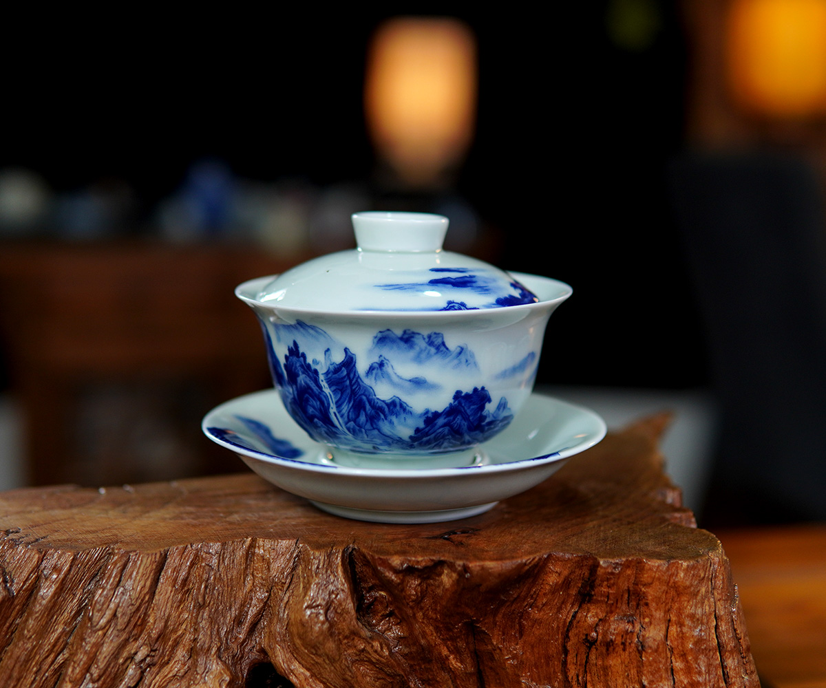 景德镇陶瓷盖碗千里江山三才泡茶碗功夫茶具青花瓷仿古泥家用高档