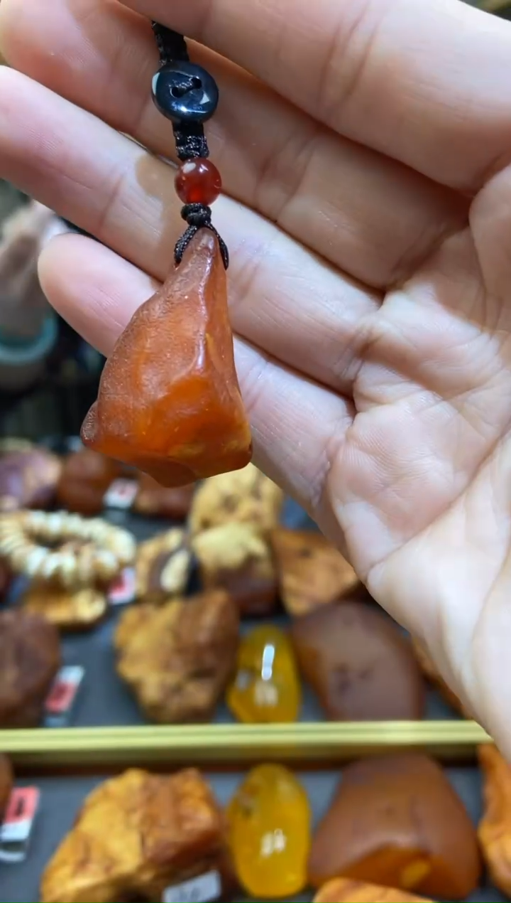 【闪购商品】琥珀颈饰未镶嵌挂件