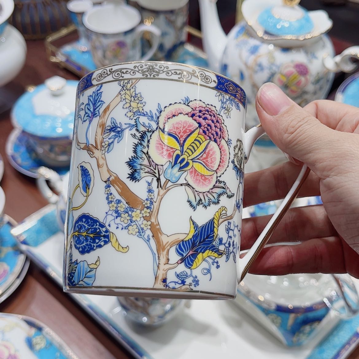 【闪购商品】瓷摆件口杯