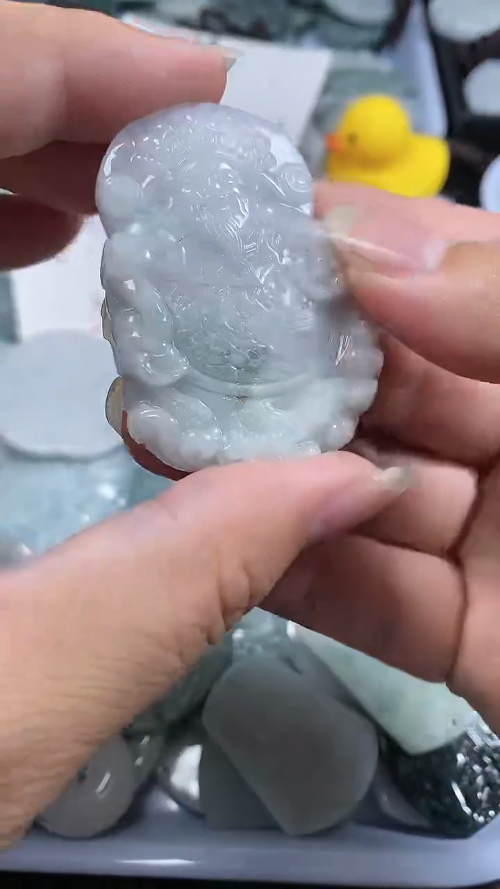 【闪购商品】翡翠颈饰未镶嵌.