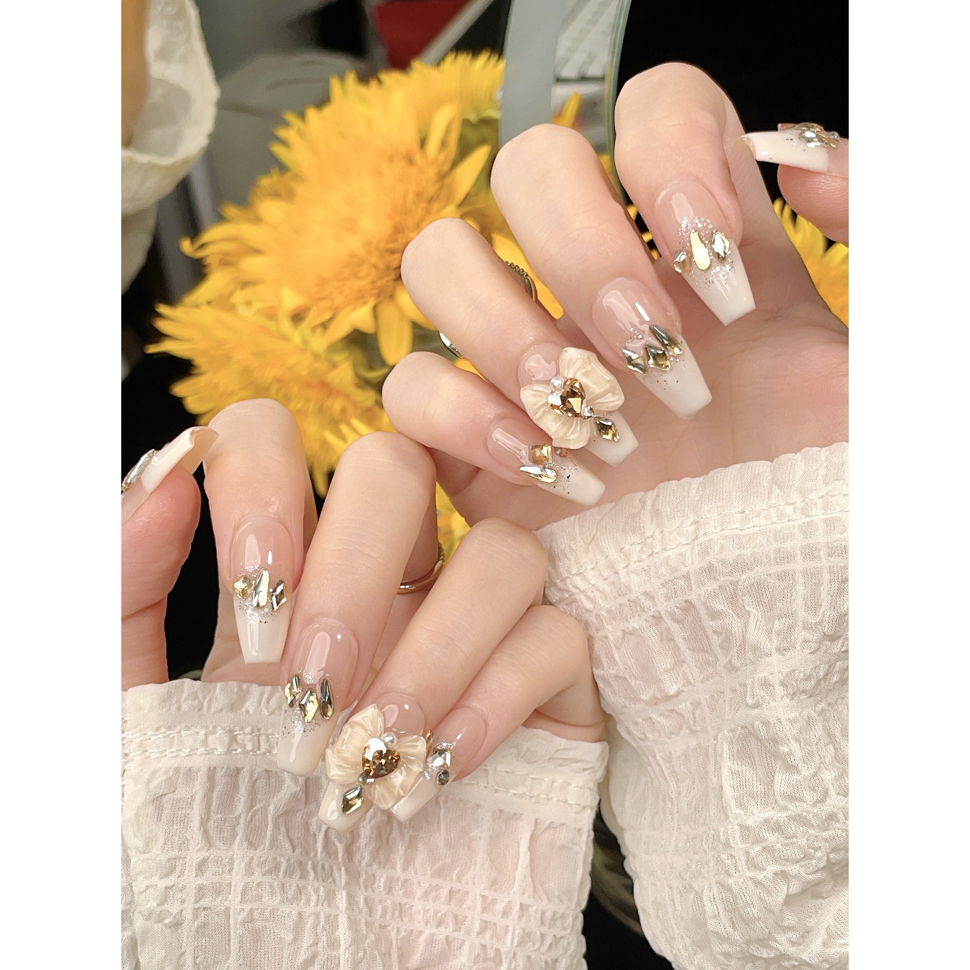 HESHUSHU【秋晚意】纯手工穿戴甲网红美甲贴片纯欲风显白蝴蝶结