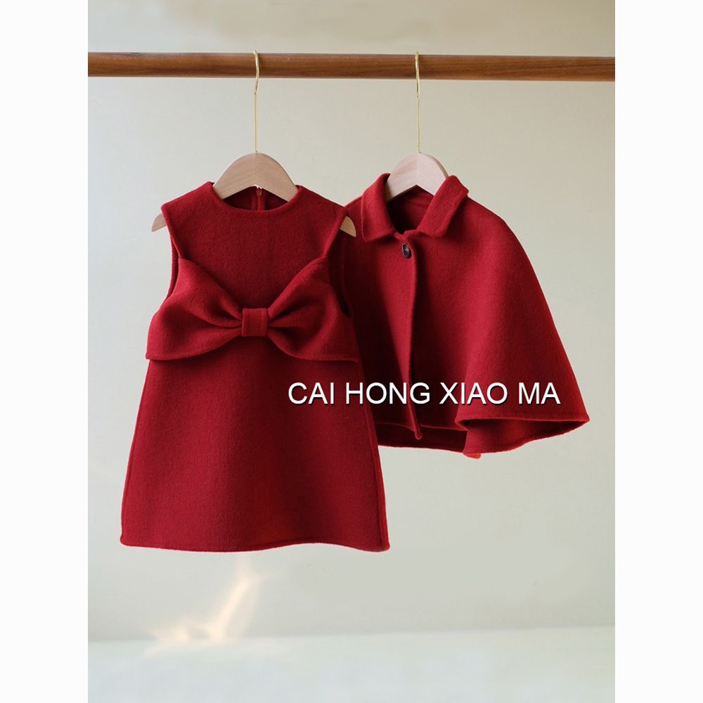 女童拜年服23冬装儿童新年服洋气酒红色毛呢背心裙子蝴蝶结连衣裙