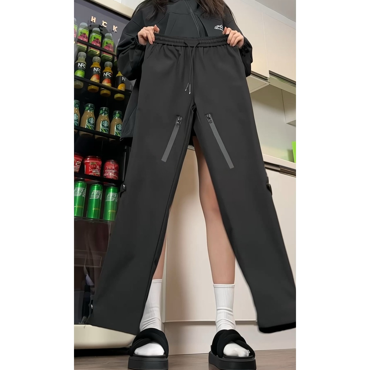 冲锋裤子男冬季加绒加厚保暖拉链防水登山裤痞帅宽松直筒休闲长裤