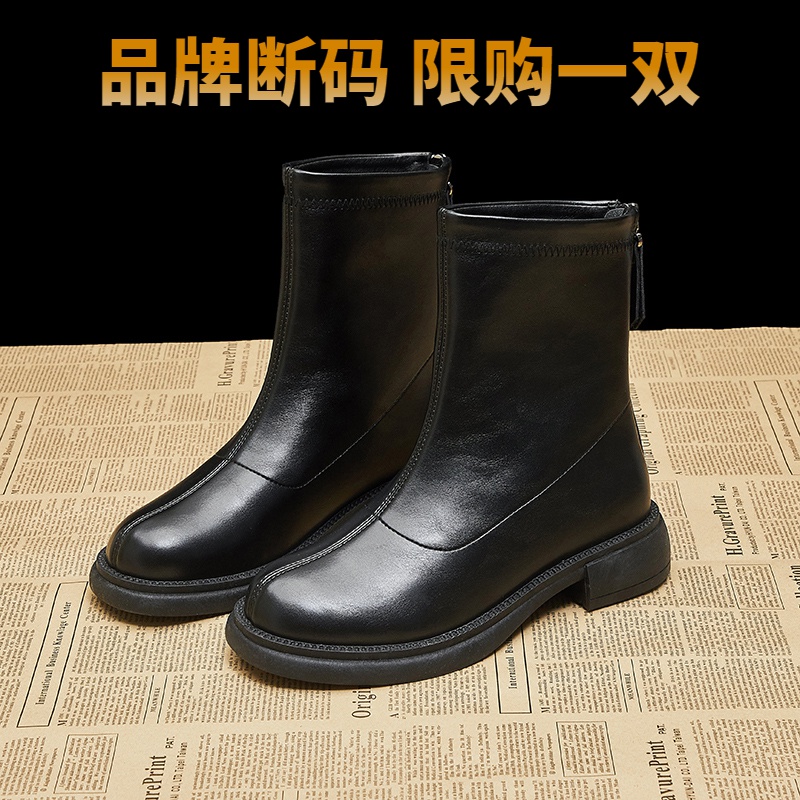断码意尓康2023秋季新款英伦短靴厚底学生机车靴ins潮马丁靴女