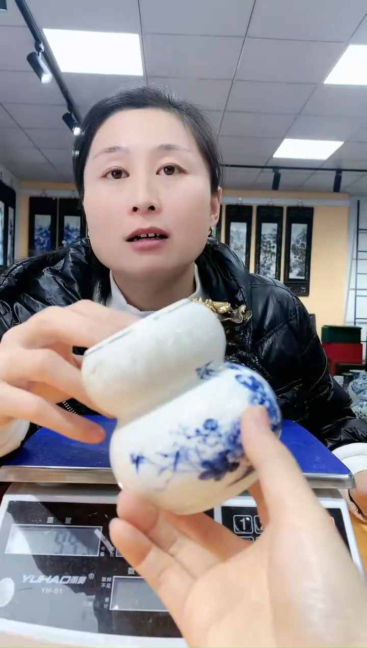 【闪购商品】摆件带角ql一对