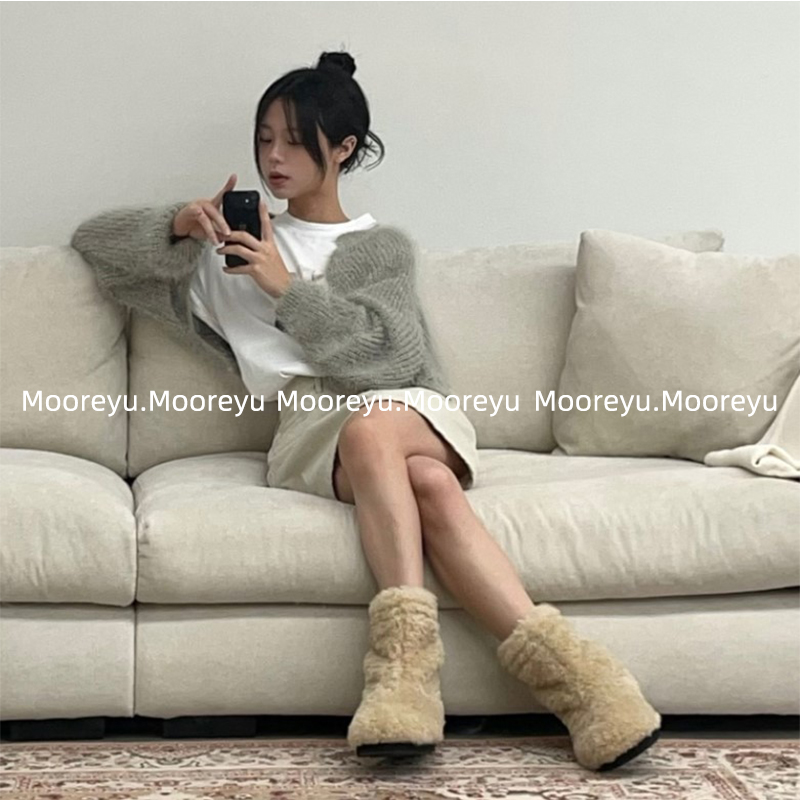 Mooreyu东大门博主同款小众加绒毛毛套筒靴子女个性厚底雪地靴潮
