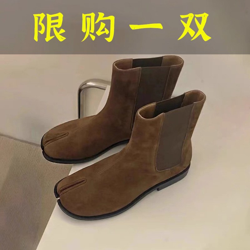 百丽纯爱真皮短靴真皮猪蹄分趾马丁靴女时尚平底复古磨砂切尔西
