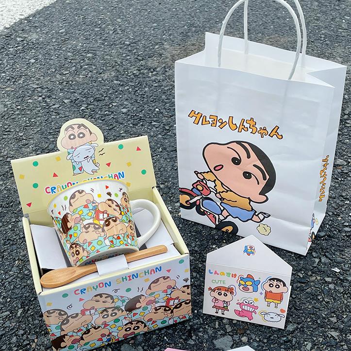 蜡笔小新陶瓷马克杯带勺卡通儿童杯可爱水杯生日礼物杯实用伴手礼