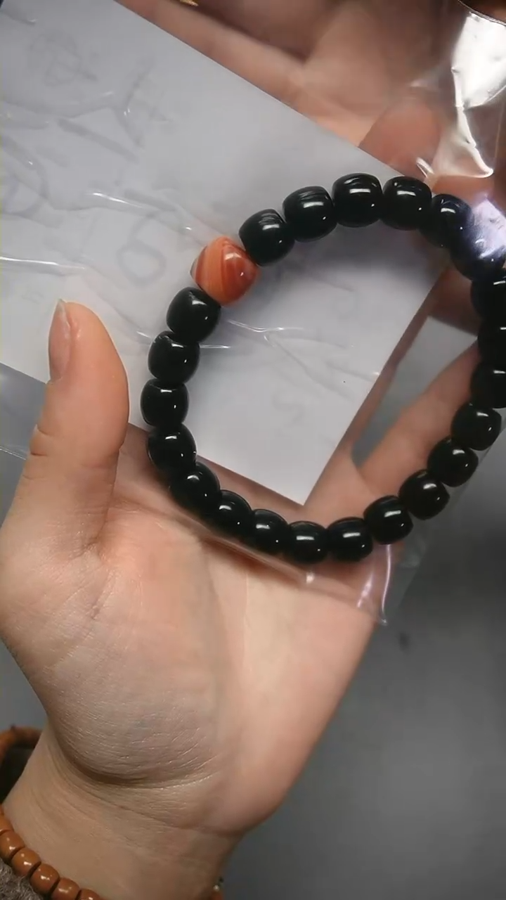 【闪购商品】玛瑙/玉髓手串未镶嵌508-1